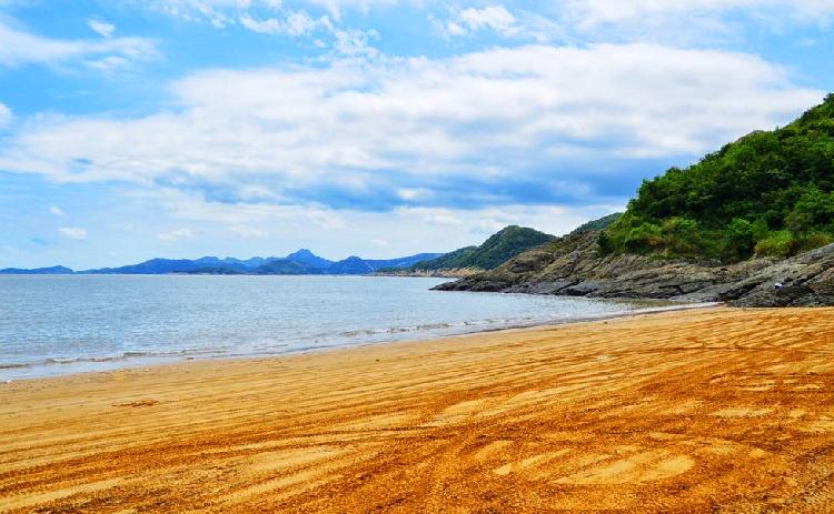 浙江这8处绝美海滩 有资格承包你的整个盛夏