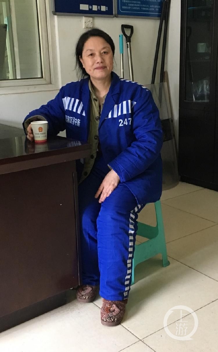 陕西女工程师帮家乡村民举报污染获刑案