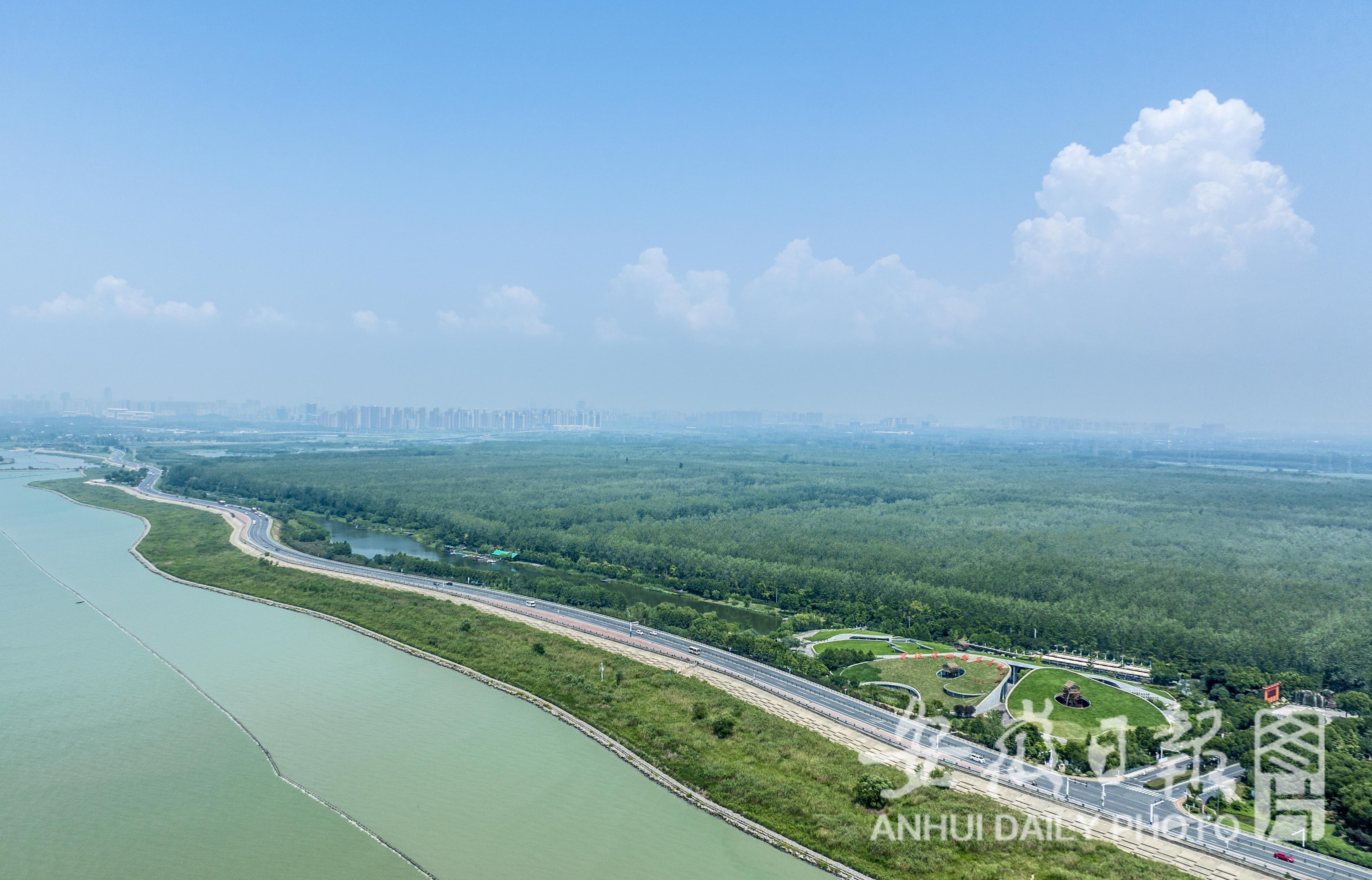 环巢湖大道上有的景点图片