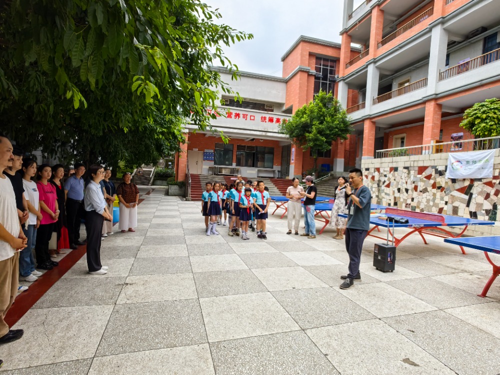 九龙坡江洲小学图片