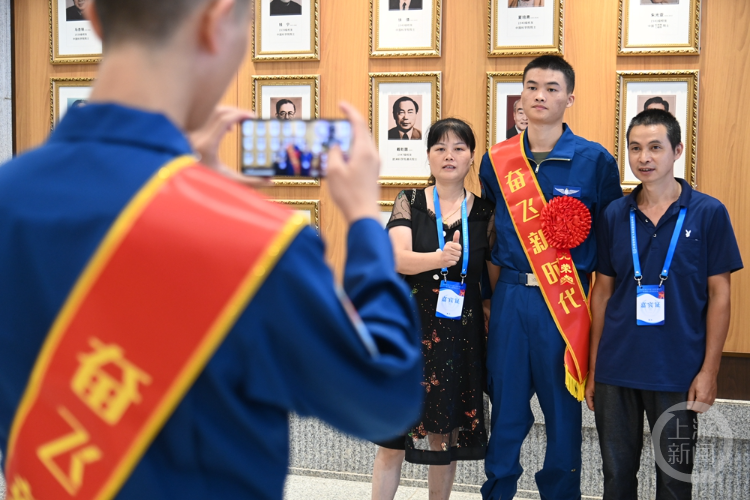 重庆空军学院图片