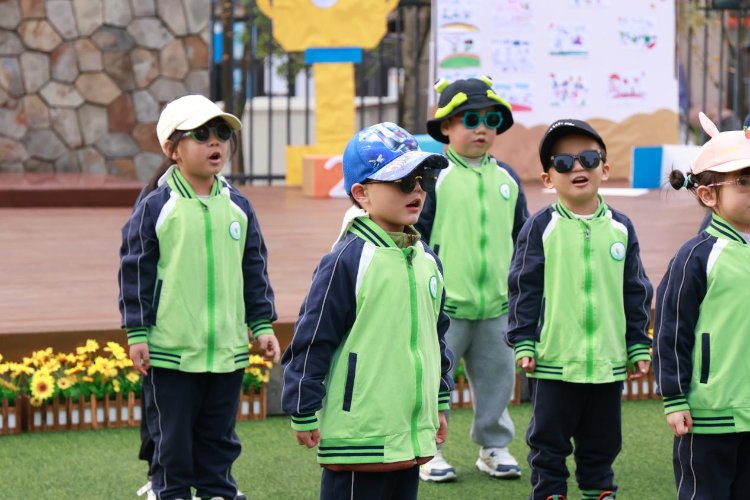 _幼儿园体育游戏的感想_ 渝北区龙兴幼儿园科技体育节 