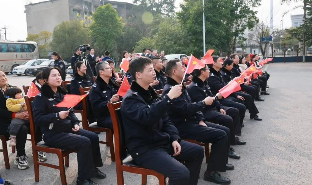 重庆市公安局张永图片