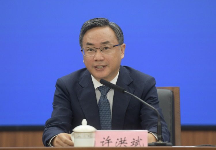 重庆铁路投资集团有限公司党委副书记,总经理 李智刚重庆城市交通开发