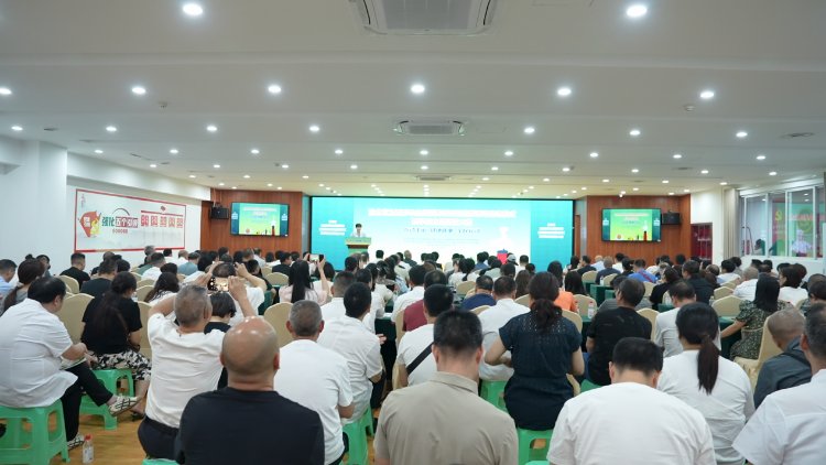守护成长“食”光  重庆市渝北区全民营养周主题宣传活动暨学校食堂厨艺大赛举行