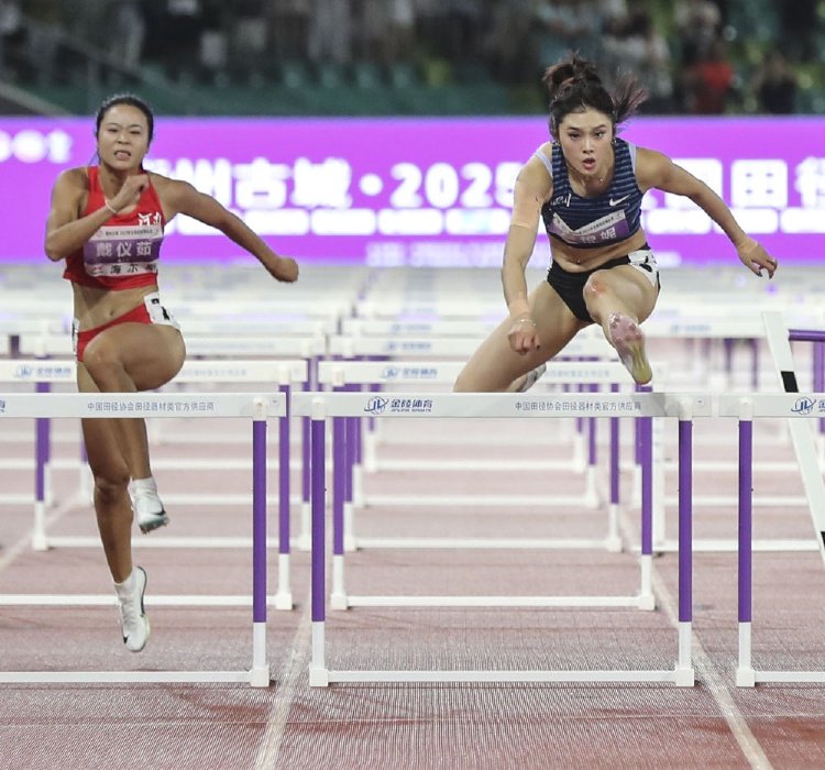 吴艳妮全国田径锦标赛100米栏夺冠_全运100米栏-刘景扬12秒81夺金 吴艳妮摘银_吴艳妮陈银凤友谊亲吻