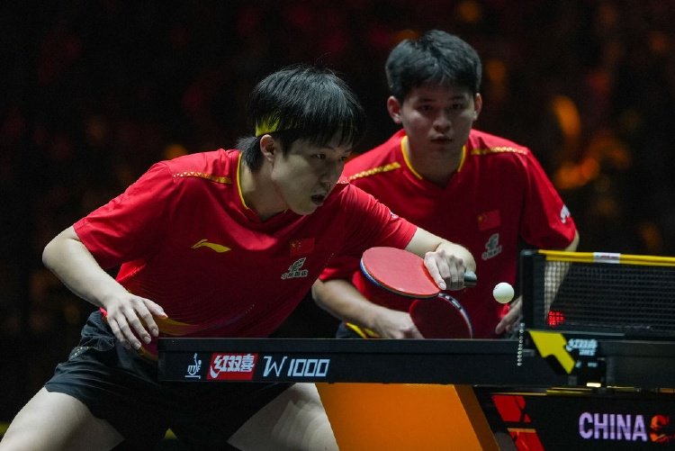 乒乓球大满贯赛男双冠军 59df8b42967c605b5da262276d305359.jpg