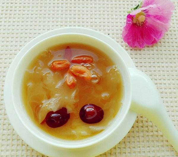 这几道汤美容养颜粥对女人来说太重要了,千万别错过 - 中国医疗卫生人