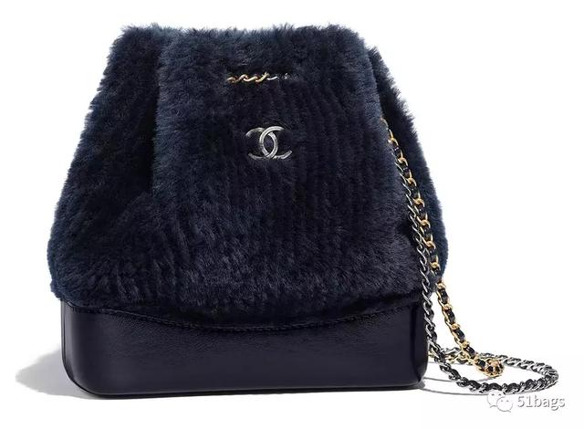 Chanel 推出2018年秋冬高级手工系列95款包包