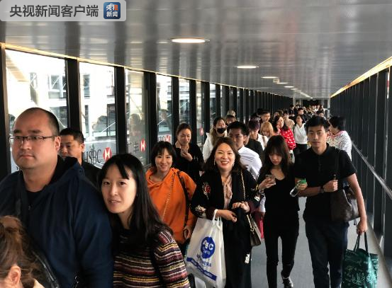 1500名中国游客滞留塞班岛 川航接回首批274