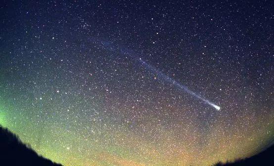 历史上的今天 1758年12月25日 哈雷彗星第一次预言时间里出现 上游新闻 汇聚向上的力量