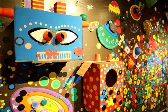 巫溪儿童艺术展艺术改造让废旧品焕发别样生机