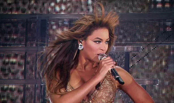 媒体谈比伯被禁来华演出:艺术不能破坏国家底线