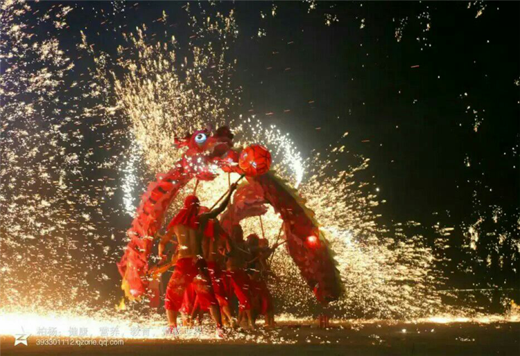 銅梁龍來巡遊啦,春節來園博園