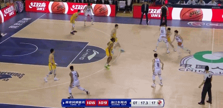 拉什福德进球韦霍斯特首球_欧联杯室外气温-1℃ 曼联队长b费脱外套给球童_曼联欧联杯4-1贝蒂斯