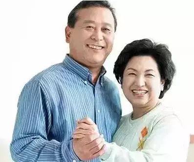 中老年相亲节目引关注,老年人婚恋应当