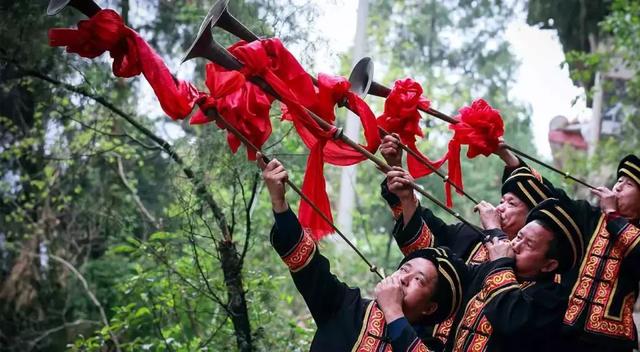 奇怪！南岸有个特色旅游村，去过很多次，就是记不住名字！