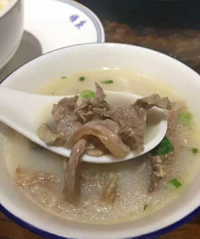 重庆南岸区“本真”羊肉馆，吃货们的福利来了