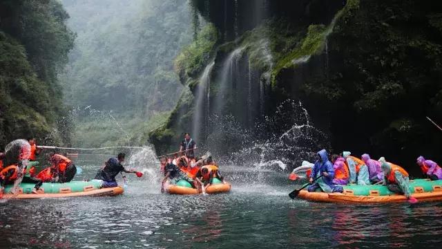 端午节去张家界旅游所需物品和最合适的私人订制行程