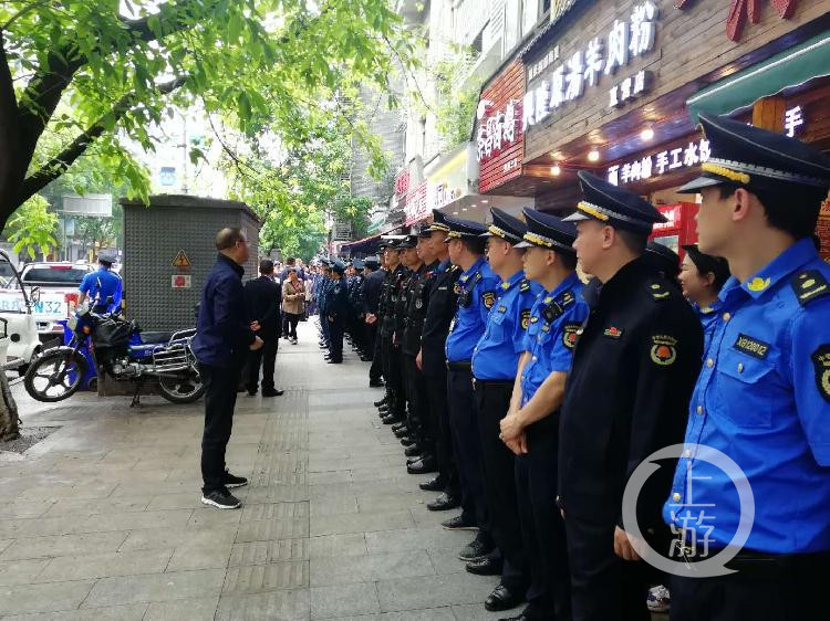 多部门联手出击 鱼洞兴隆市场告别脏乱拥堵