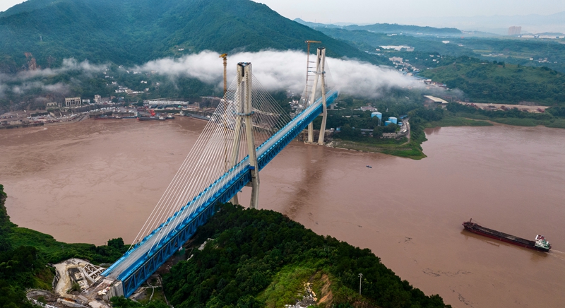 明月峡长江大桥图片