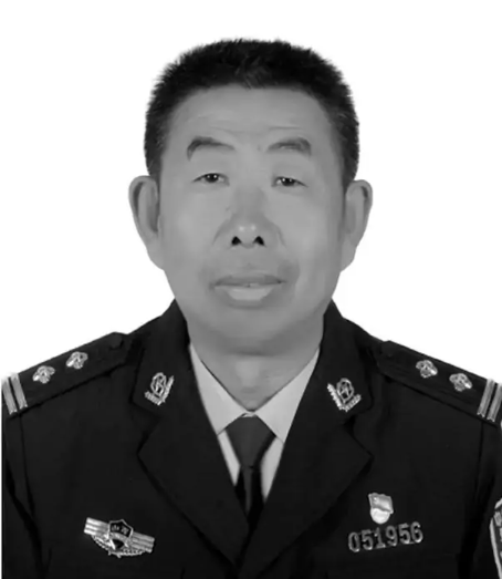 平凡铸就伟大丰碑追记山西省朔州市拘留所二级警长李应存