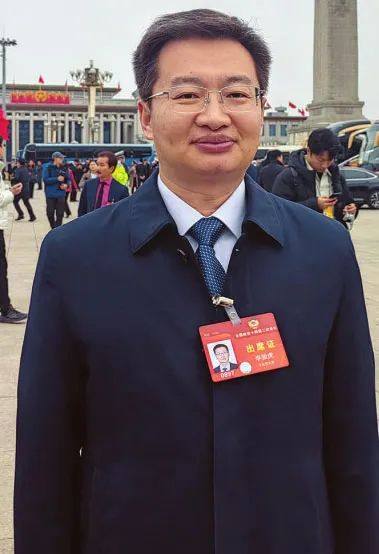 两会联动报道丨回忆经典作品记录山乡变化