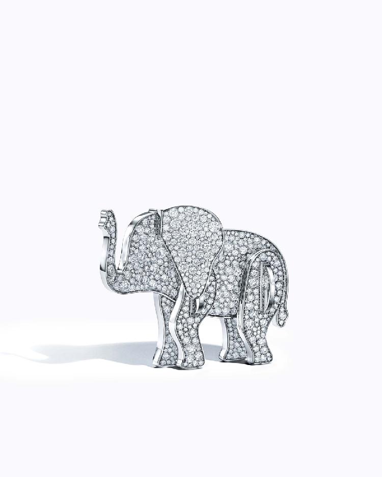 Tiffany & Co. 蒂芙尼 Save the Wild铂金铺镶钻石大象胸针.jpg
