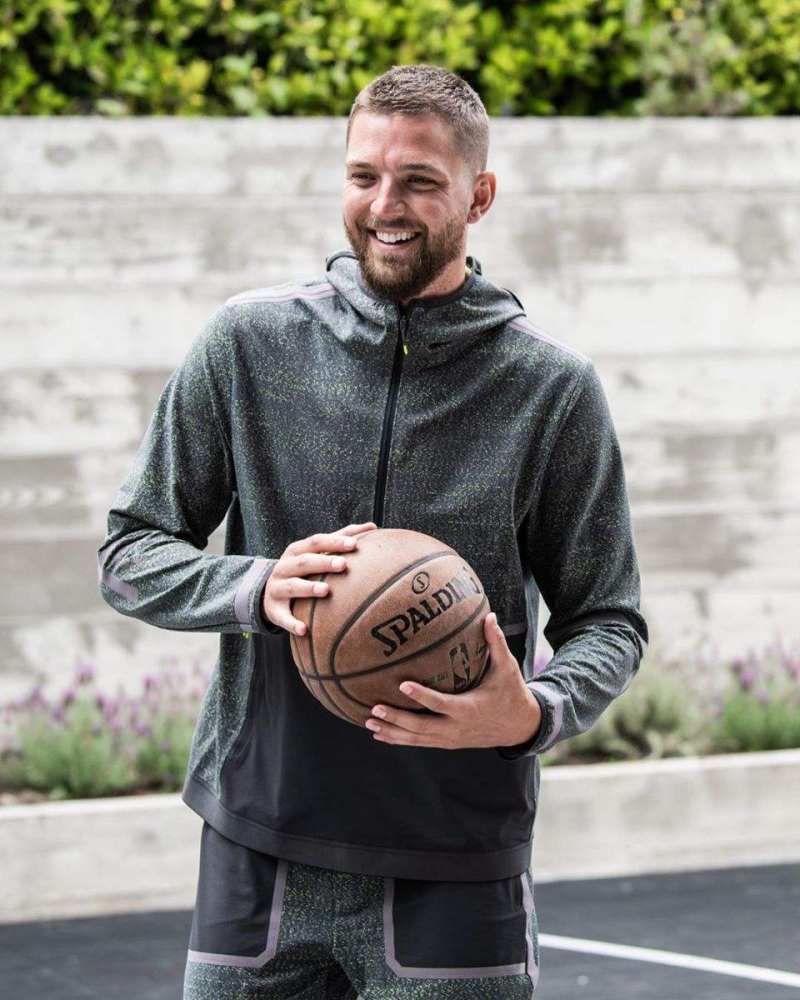 nba著名高富帅钱德勒帕森斯宣布退役