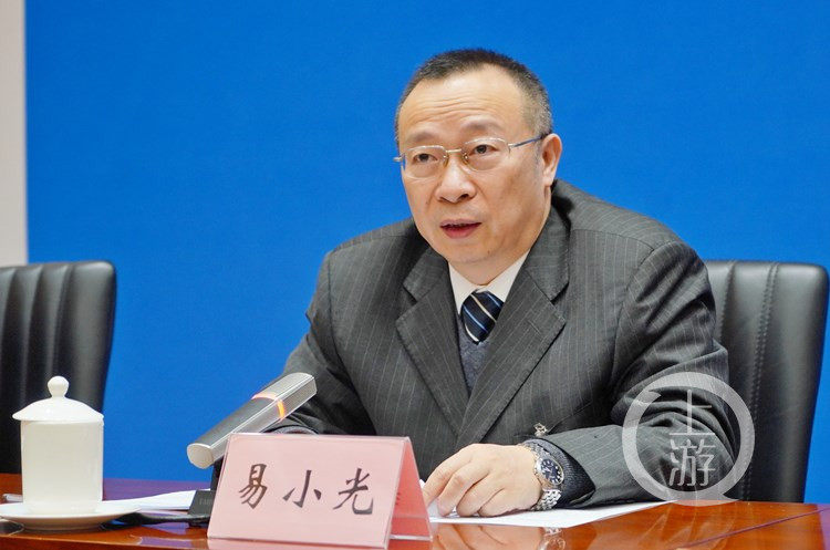 两会记者会|市政协委员易小光:促进"渝快办"和"蓉