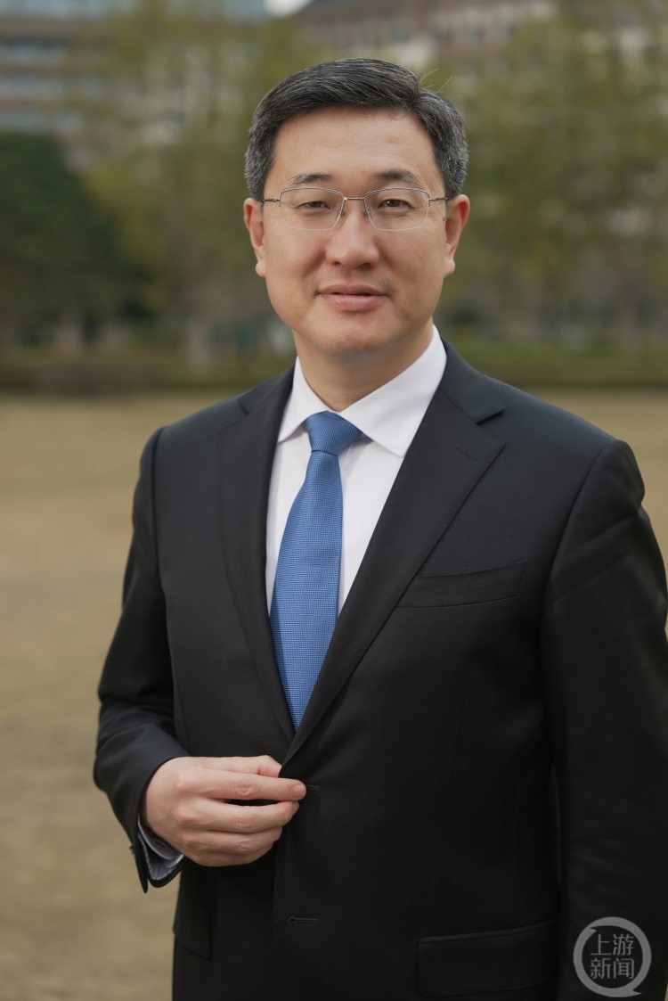 读报告强信心|全国人大代表王志杰:加快建设现代化产业体系 锚定"十百