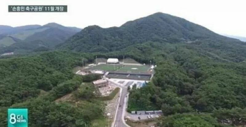 孙兴慜:感谢集训现场加油的韩国球迷,虽然寒冷但心里却是温暖的_孙兴慜 韩国足球 旗帜人物_孙兴慜 欧洲顶级舞台 成就