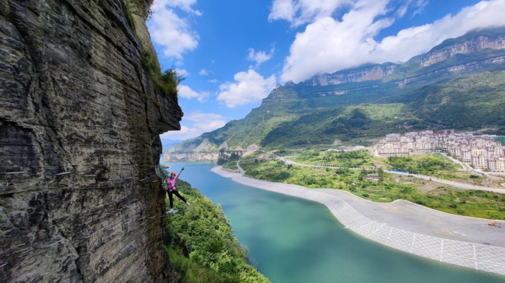 金佛山飞拉达图片