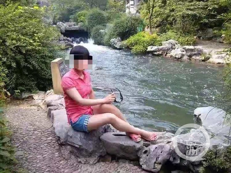 女子家门口被丈夫持斧砍死 家暴持续5年曾留下遗书 把我葬在山顶 越高越深越好 上游新闻 汇聚向上的力量