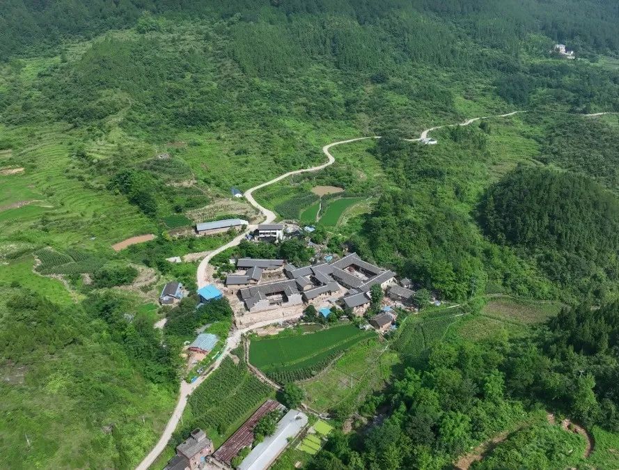 萬州區燕山鄉泉水村傳統村落▲雲陽縣鳳鳴鎮黎明村厚財溝傳統村落