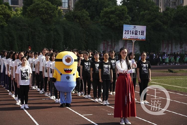 抖音神曲有多火?一场学生运动会给你答案