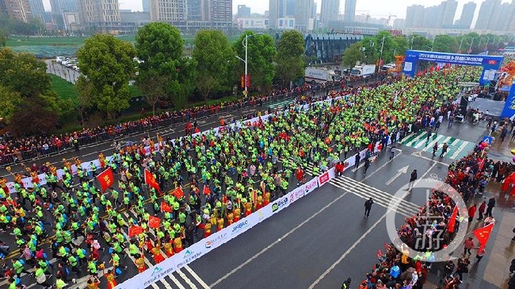 体育IP运营的破圈之道：从赛事转播到文化符号的构建(图1)