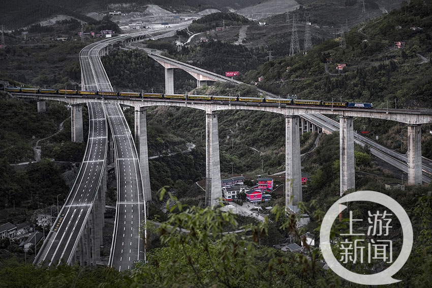 綦江铁路图片